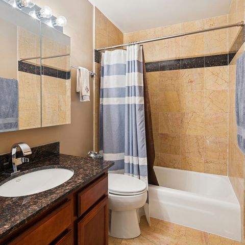 Tiny photo for 525 W HAWTHORNE Place #1204, Chicago, IL 60657 (MLS # 12512414)