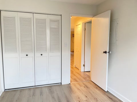 Tiny photo for 4 Parkside Court #7, Vernon Hills, IL 60061 (MLS # 12736731)