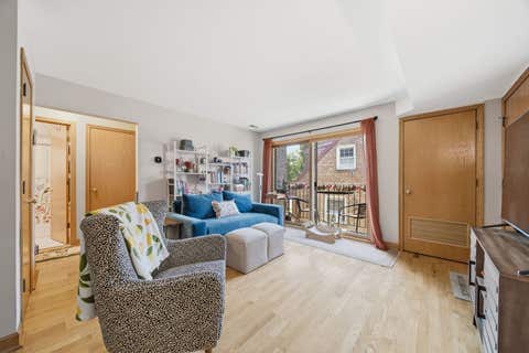 Tiny photo for 5624 W Higgins Avenue #2S, Chicago, IL 60630 (MLS # 12669766)