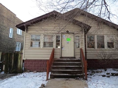 Tiny photo for 213 157th Street, Calumet City, IL 60409 (MLS # 12556989)