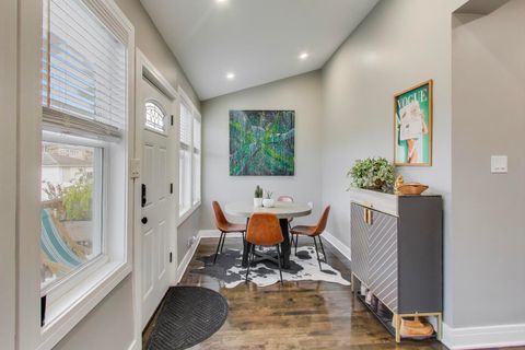 Tiny photo for 5524 N Luna Avenue, Chicago, IL 60630 (MLS # 12448844)