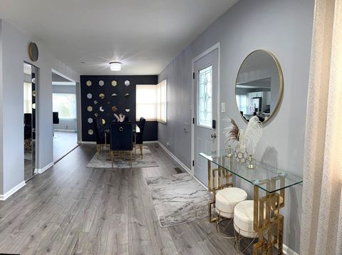 Tiny photo for 8001 N Elmore Street, Niles, IL 60714 (MLS # 12516450)