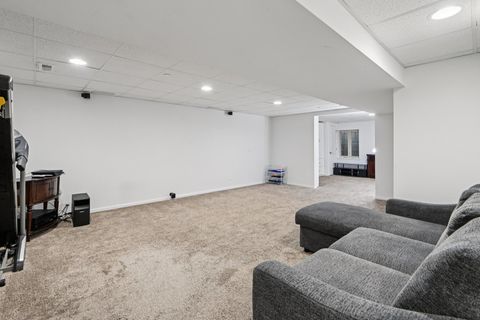 Tiny photo for 2125 Apple Hill Lane, Buffalo Grove, IL 60089 (MLS # 12605471)