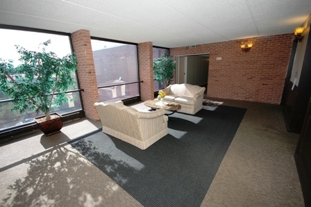 1450 Plymouth Lane 315
