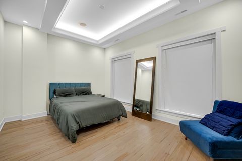 Tiny photo for 4114 S Ellis Avenue, Chicago, IL 60653 (MLS # 12647817)