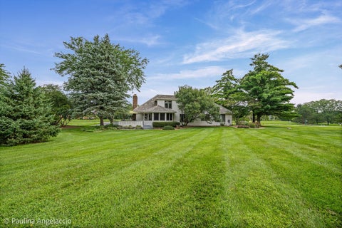 Tiny photo for 23255 W Fairview Drive, Deer Park, IL 60010 (MLS # 12723198)