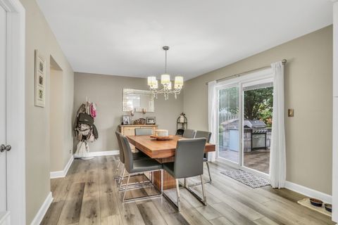 Tiny photo for 352 LINDEN Drive, Round Lake Park, IL 60073 (MLS # 12495526)