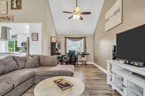 Tiny photo for 352 LINDEN Drive, Round Lake Park, IL 60073 (MLS # 12495526)