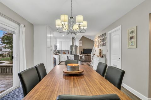 Tiny photo for 352 LINDEN Drive, Round Lake Park, IL 60073 (MLS # 12495526)