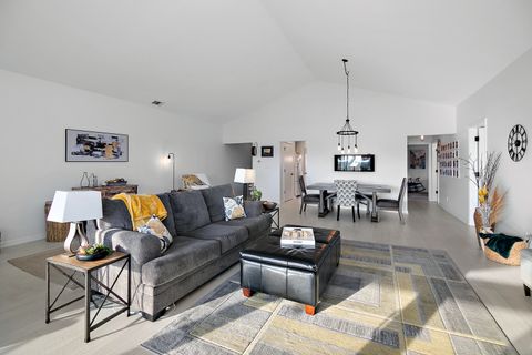 Tiny photo for 891 Exeter Turn #C2, Bourbonnais, IL 60914 (MLS # 12614853)