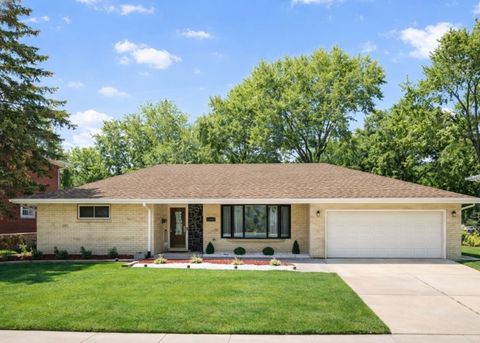 Photo of 15252 WATERMAN Drive, South Holland, IL 60473 (MLS # 12608370)