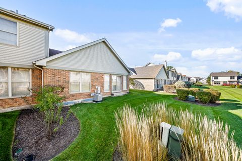 Tiny photo for 43 Corinth Drive, Tinley Park, IL 60477 (MLS # 12492134)