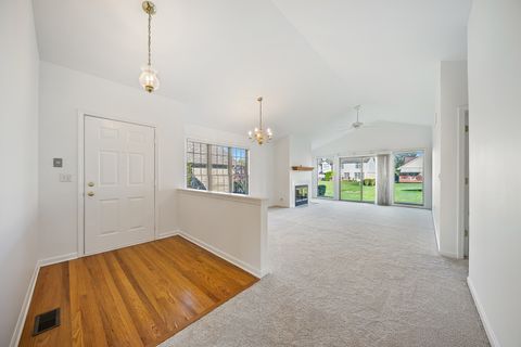 Tiny photo for 43 Corinth Drive, Tinley Park, IL 60477 (MLS # 12492134)