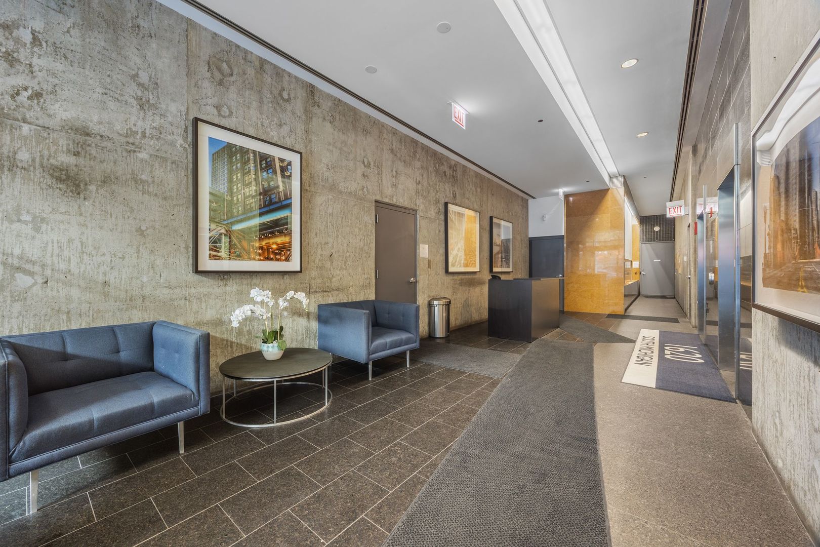 1620 S Michigan Avenue 619