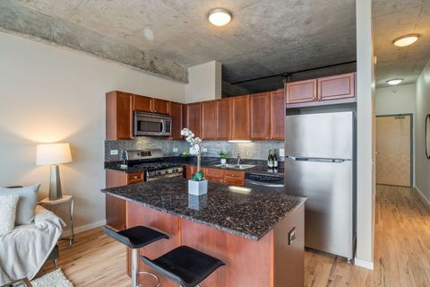 Tiny photo for 1620 S Michigan Avenue #619, Chicago, IL 60616 (MLS # 12525547)