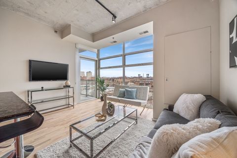 Tiny photo for 1620 S Michigan Avenue #619, Chicago, IL 60616 (MLS # 12525547)