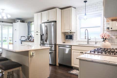 Tiny photo for 207 Hartway Court, Montgomery, IL 60538 (MLS # 12704386)
