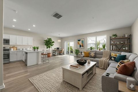 Tiny photo for 600 W Pleasant Lane #C2, Lombard, IL 60148 (MLS # 12587367)