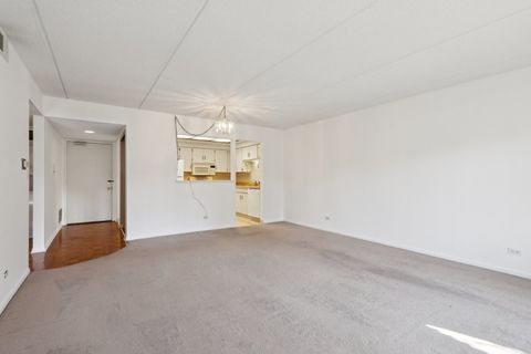 Tiny photo for 920 Vose Drive #106, Gurnee, IL 60031 (MLS # 12554844)
