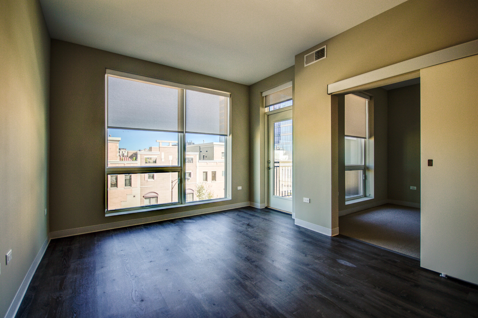 851 W Grand Avenue 205