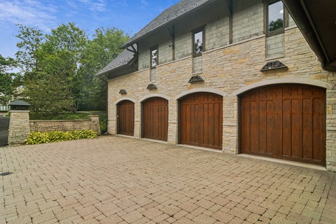 Tiny photo for 24 Hidden Brook Drive, North Barrington, IL 60010 (MLS # 12768040)