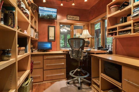 Tiny photo for 24 Hidden Brook Drive, North Barrington, IL 60010 (MLS # 12768040)