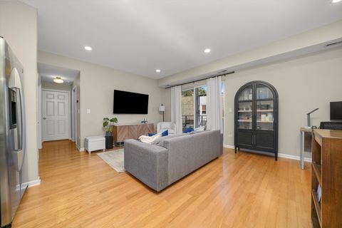 Tiny photo for 2720 W Cortland Street #302, Chicago, IL 60647 (MLS # 12504935)