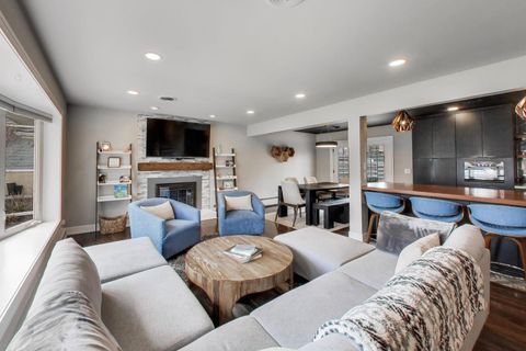 Tiny photo for Elmhurst, IL 60126 (MLS # 12626496)