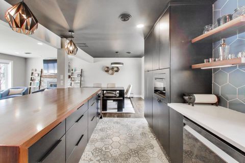 Tiny photo for Elmhurst, IL 60126 (MLS # 12626496)
