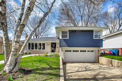 Tiny photo for Elmhurst, IL 60126 (MLS # 12626496)