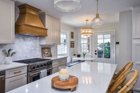 Tiny photo for 1112 CANDLENUT Drive, Naperville, IL 60540 (MLS # 12457639)