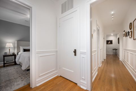 Tiny photo for 1145 W Lill Avenue #1E, Chicago, IL 60614 (MLS # 12612810)