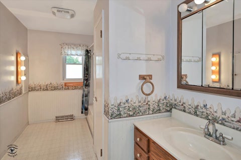 Tiny photo for 33 Jan Avenue, Kankakee, IL 60901 (MLS # 12759473)
