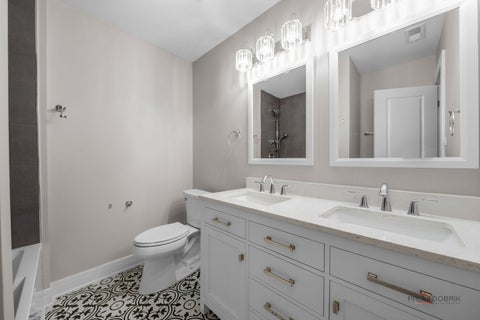 Tiny photo for 2913 W Sibley Street, Park Ridge, IL 60068 (MLS # 12753411)
