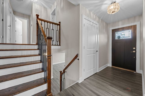 Tiny photo for 2913 W Sibley Street, Park Ridge, IL 60068 (MLS # 12753411)