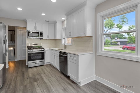 Tiny photo for 2913 W Sibley Street, Park Ridge, IL 60068 (MLS # 12753411)