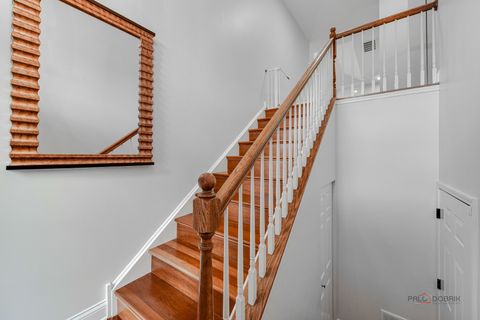 Tiny photo for 1902 CRENSHAW Circle, Vernon Hills, IL 60061 (MLS # 12607143)