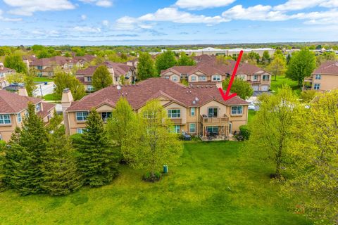 Tiny photo for 1902 CRENSHAW Circle, Vernon Hills, IL 60061 (MLS # 12607143)