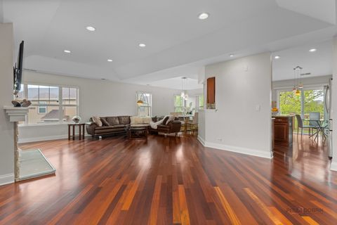 Tiny photo for 1902 CRENSHAW Circle, Vernon Hills, IL 60061 (MLS # 12607143)