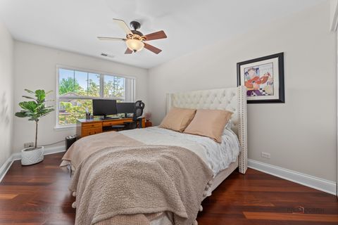 Tiny photo for 1902 CRENSHAW Circle, Vernon Hills, IL 60061 (MLS # 12607143)