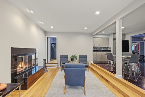 Tiny photo for 6 DOGWOOD Road, Rolling Meadows, IL 60008 (MLS # 12756496)