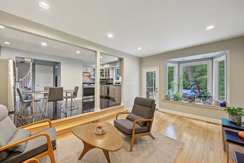 Tiny photo for 6 DOGWOOD Road, Rolling Meadows, IL 60008 (MLS # 12756496)