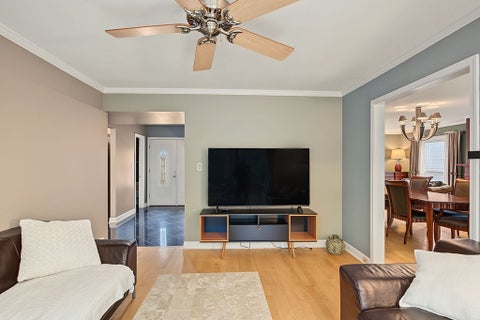 Tiny photo for 6 DOGWOOD Road, Rolling Meadows, IL 60008 (MLS # 12756496)