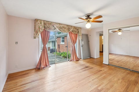 Tiny photo for 412 Dundee Avenue, Barrington, IL 60010 (MLS # 12726417)