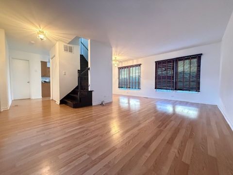 Tiny photo for 2080 Sutherland Place, Hoffman Estates, IL 60169 (MLS # 12586692)