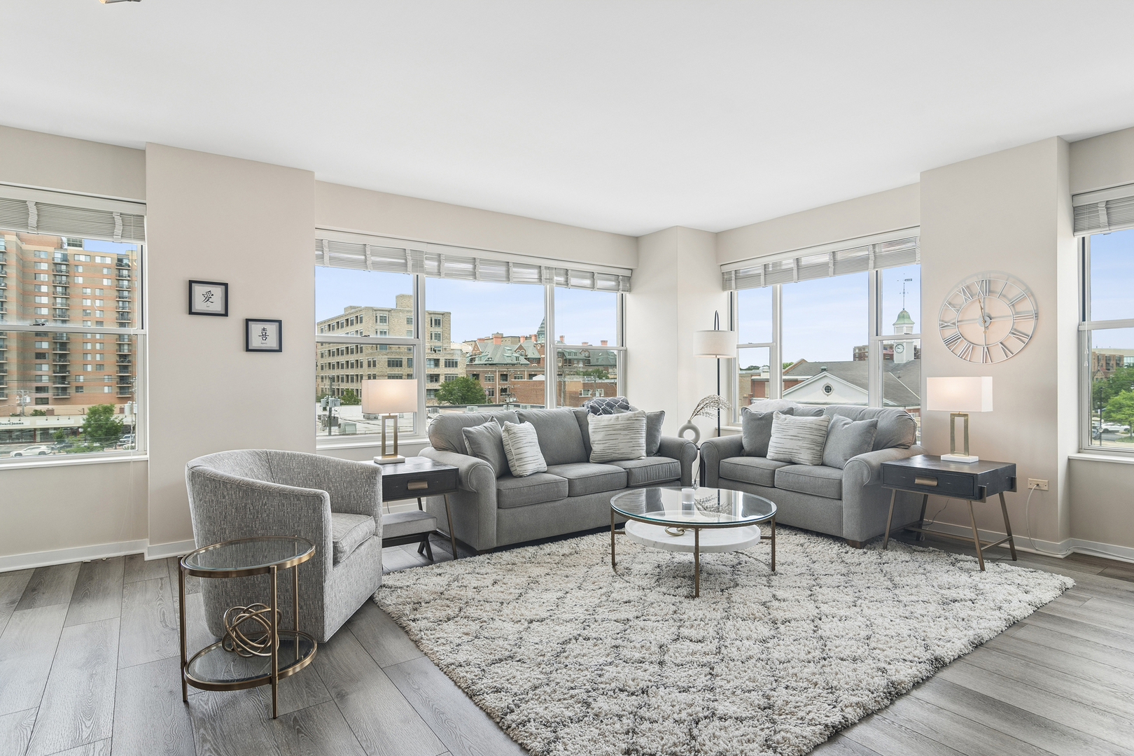 77 S EVERGREEN Avenue 402
