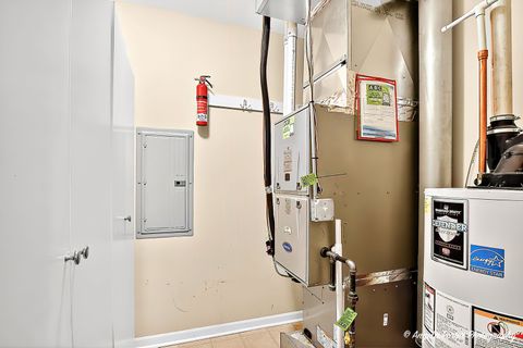 Tiny photo for 806 Madison Avenue, McHenry, IL 60050 (MLS # 12508028)