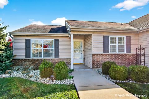 Tiny photo for 806 Madison Avenue, McHenry, IL 60050 (MLS # 12508028)