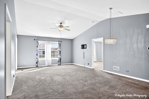 Tiny photo for 806 Madison Avenue, McHenry, IL 60050 (MLS # 12508028)