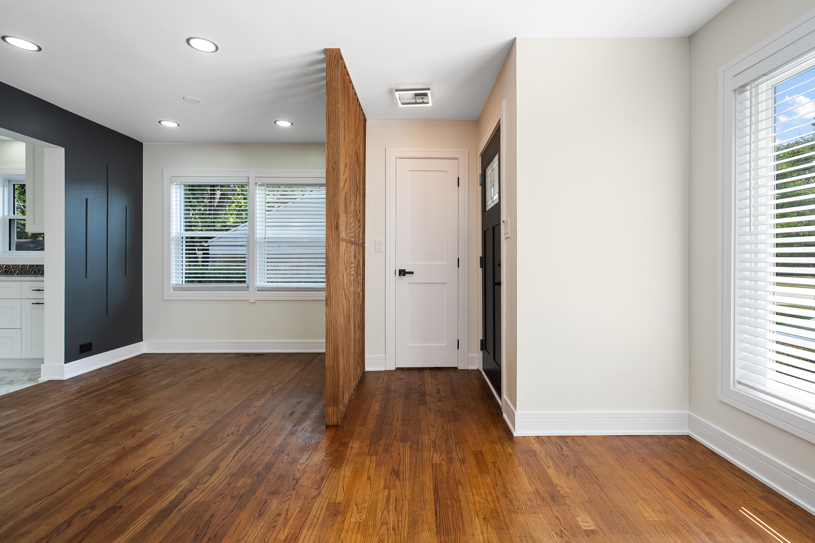 229 Harlem Avenue